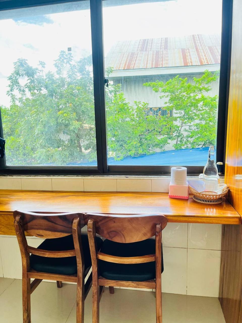 Por Chey Guesthouse Battambang Luaran gambar