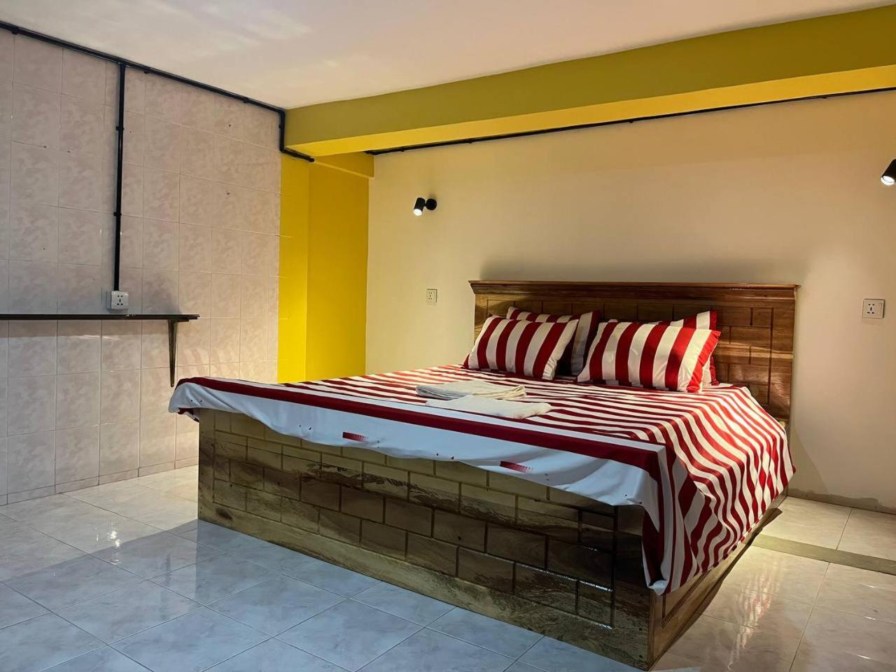 Por Chey Guesthouse Battambang Luaran gambar